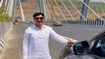 पुणे-मुंबई द्रुतगती महामार्गावर नियम मोडणाऱ्यांवर कारवाईचा बडगा; महापौरांच्या फोटोमुळे सोशल मीडियावर संताप