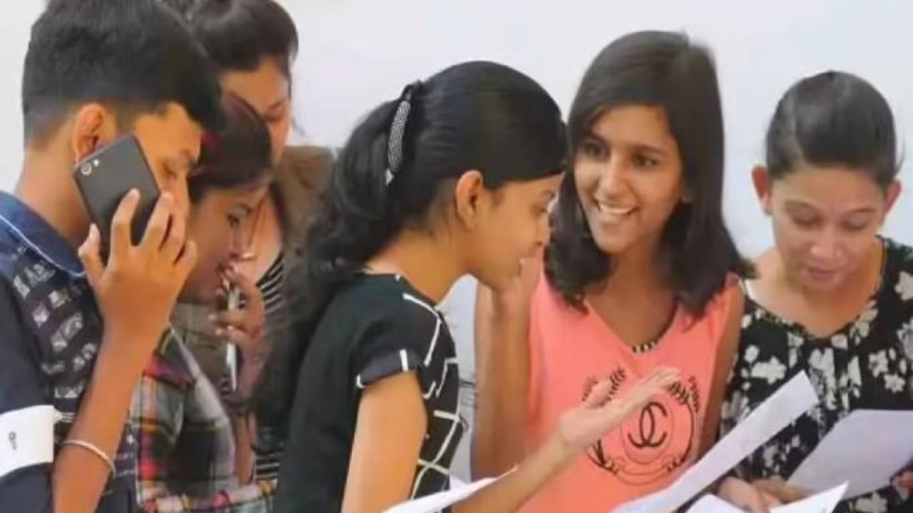 HSC Marksheet Distribution: बोर्डाचा मोठा निर्णय! बारावीची ओरिजिनल मार्कशीट ‘या’ तारखेला मिळणार..