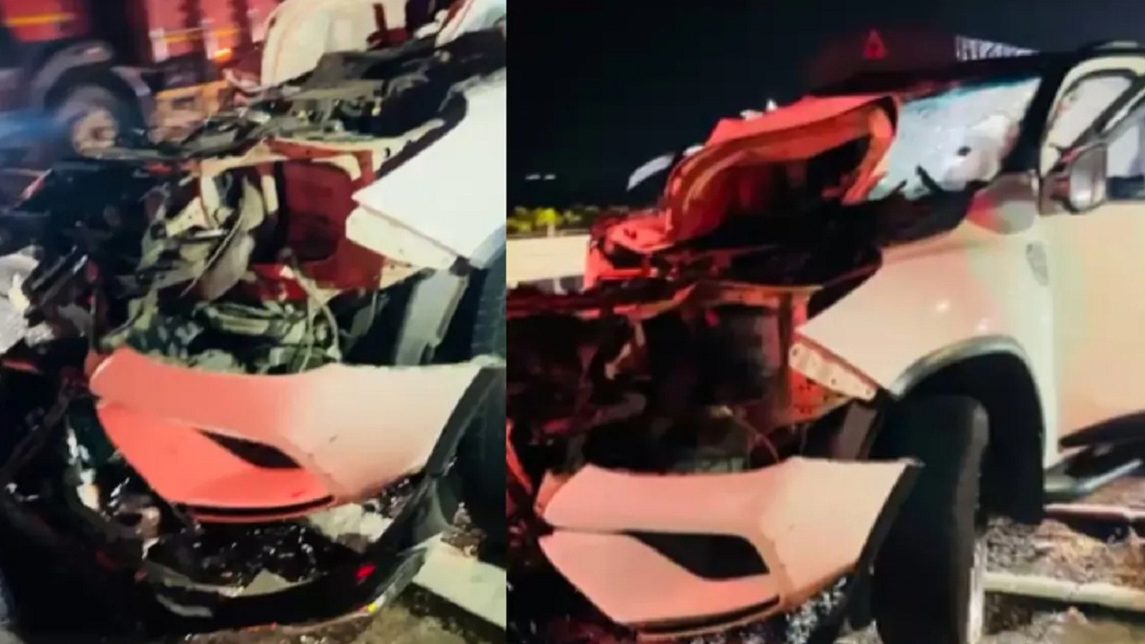 मनसेच्या नेत्याचा मुंबई-पुणे एक्सप्रेसवेवर भीषण अपघात; रुग्णालयात केलं दाखल