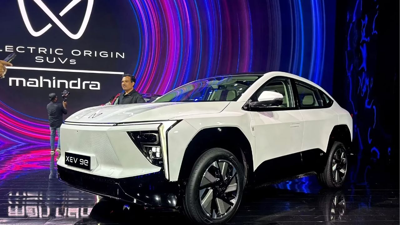 महिंद्राची विक्री वाढली! Mahindra SUV ग्राहकांचे विशेष आकर्षण; एप्रिल महिन्यात इतकी वाढ