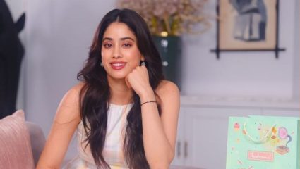 Janhvi Kapoor : जान्हवी कपूरसोबत ‘थिओब्रोमा’ची खास समर मोहीम! आंबाप्रेमींना केले आवाहन