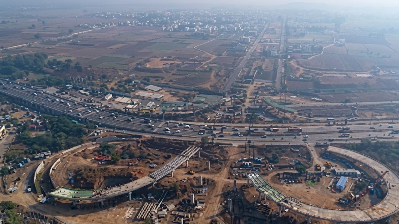 Navi Mumbai :  करंजाडे-उलवे रोड ठरतोय मृत्यूचा सापळा; एअरपोर्ट लिंक रोडवर अपघाताचं सत्र सुरुच