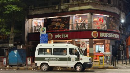 Navi Mumbai : भाडे घेण्याच्या वादातून रिक्षा चालकांमध्ये तुफान हाणामारी; झटापटीत 18 वर्षीय युवकाची हत्या