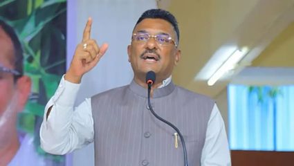 Pratap Sarnaik: खासगी बसच्या मनमानी भाडेवाढीवर सरकारचा लगाम; प्रताप सरनाईकांकडून विशेष समिती गठित