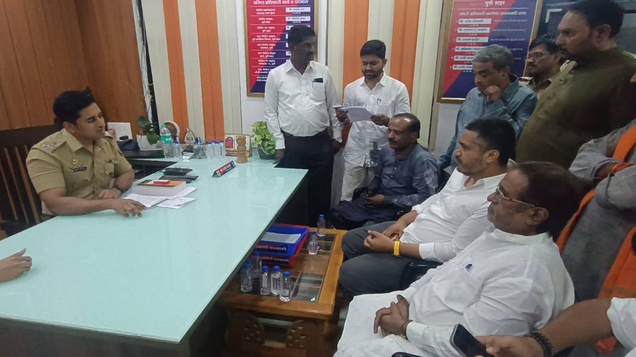 आरोपींना 2 दिवसात अटक करा, नाहीतर…; विकास लवांडे शाईफेक प्रकरणावरुन रोहित पवारांचा इशारा