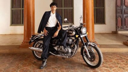 Royal Enfield चा नवा धमाका! लॉंच केलं खास स्टायलिश Heritage Collection, पाहून म्हणाल नादच खुळा