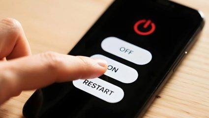 Tech Tips: ‘Restart’ ची सवय अन् स्मार्टफोनचा परफॉर्मंस होईल दमदार! जाणून घ्या गेमचेंजर फायदे