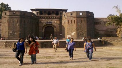 हेरिटेज वॉकमुळे दुर्मीळ इतिहास उजेडात; उपक्रमाला नागरिक, पर्यटकांचा उत्स्फूर्त प्रतिसाद