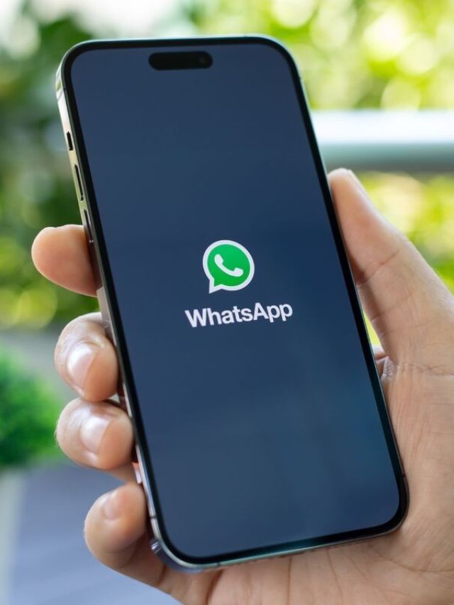 आता WhatsApp वरून करा तुमचा मोबाईल रिचार्ज!