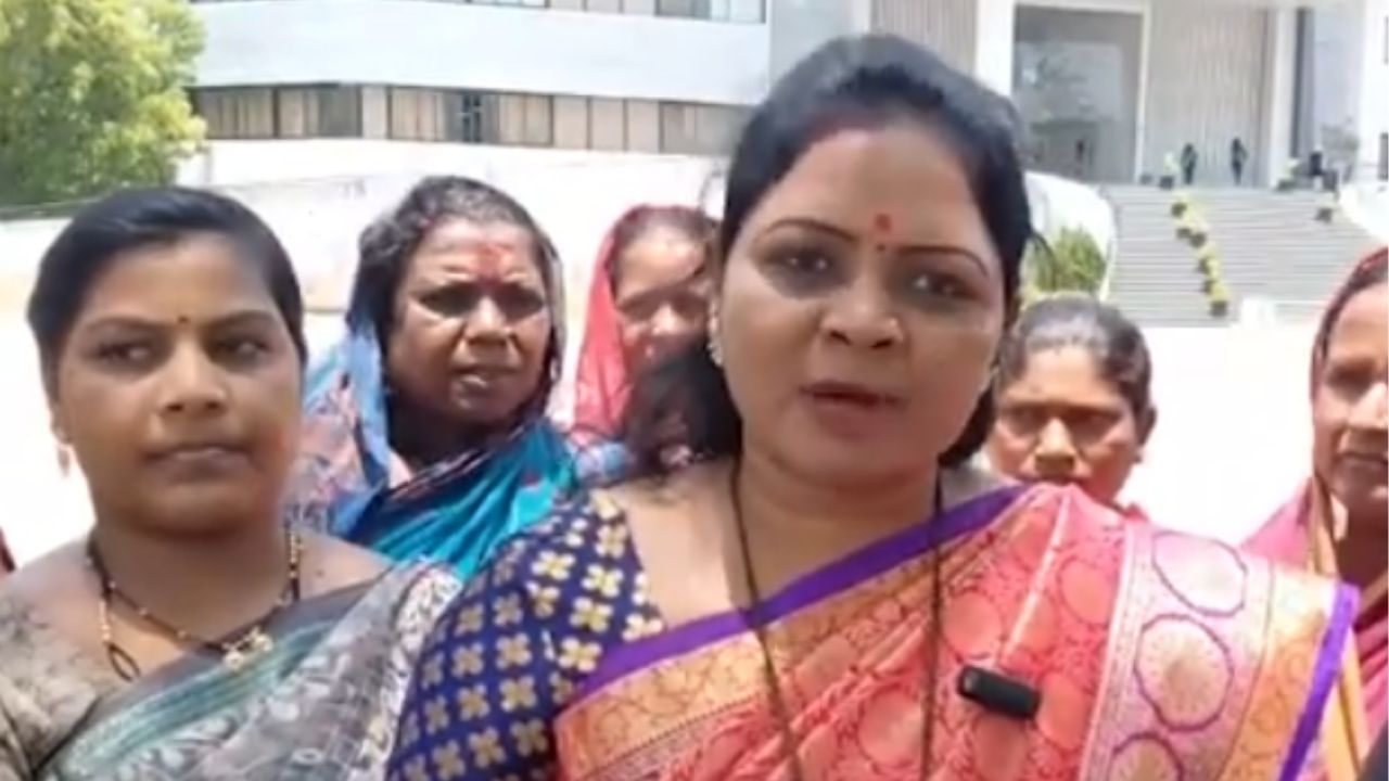 Solapur : “आमचा आधारच हिरावला”; लाडकी बहीण योजनेचे हप्ते थांबल्याने आक्रोश
