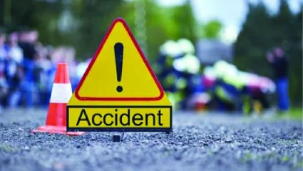 Baramati Accident: भीषण अपघात! इलेक्ट्रिक स्कुटीला आयशरची जोरदार धडक; दोन अल्पवयीन बहिणींचा जागीच मृत्यू तर…