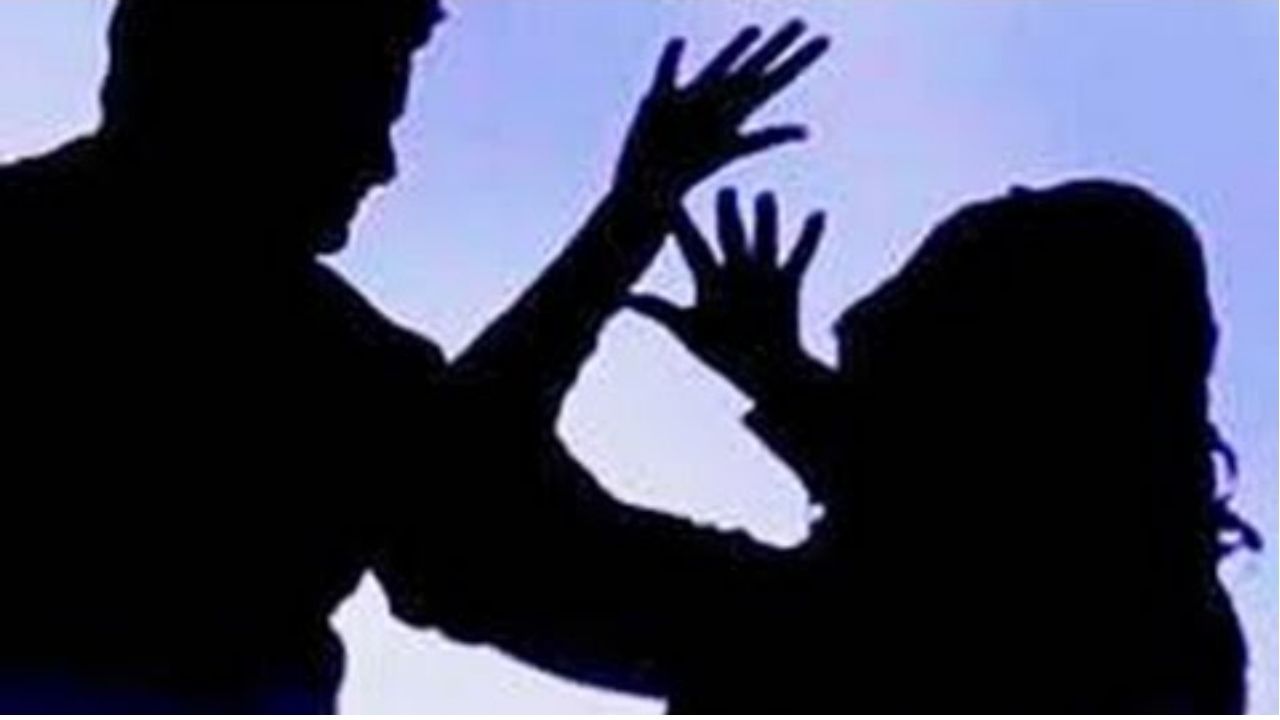 Beed Crime: मंचुरियनमध्ये गुंगीचे औषध, लॉजवर अत्याचार; लाखो रुपये आणि सोन्याचीही उकळपट्टी