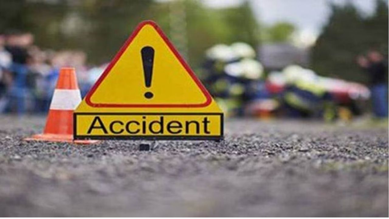 Badlapur Accident: मनसे नेते राजेश शेटे यांना भरधाव कारची जोरदार धडक; चालक फरार, CCTV मध्ये घटना कैद