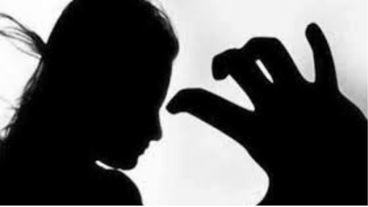 Vasai Crime: हॉटेलमधून घरी जात असताना महिलेचा पाठलाग, इमारतीतच केला विनयभंग आणि…; संतापजनक!