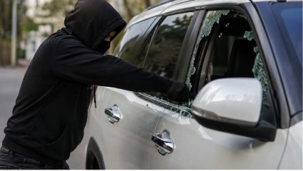 Chhatrapati Sambhajinagar Crime: फॉर्च्युनरची काच फोडून 20 लाखांची रोकड लंपास; चोरटे CCTV मध्ये कैद