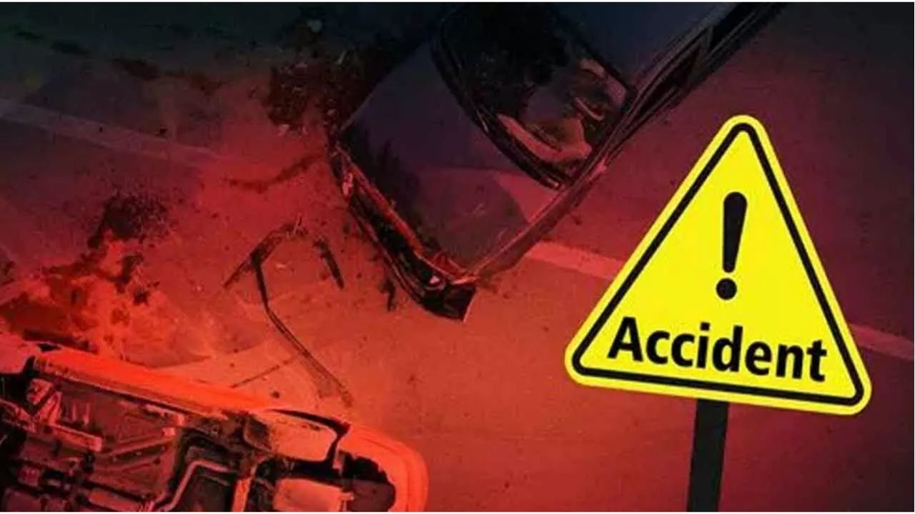 Accident: पुणे-बेंगलोर हायवेवर भीषण अपघात; मिनी बस-ट्रकच्या धडकेत दोघांचा मृत्यू, 5 जण जखमी