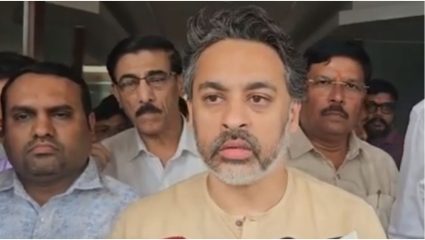 NITESH RANE : काँग्रेसला आता उद्धव ठाकरे यांच्या पक्षाची गरज उरलेली नाही – निलेश राणे