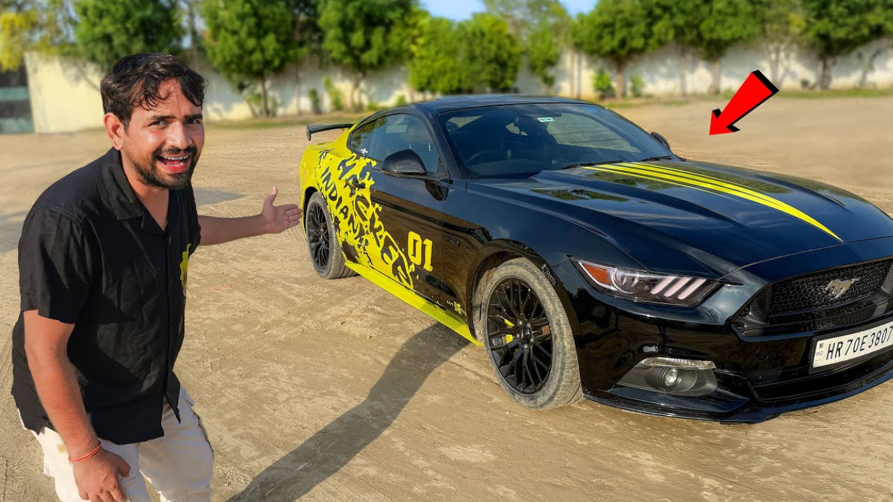मिस्टर इंडियन हॅकर (Ford Mustang): आपले अतरंगी प्रयोग दाखवणाऱ्या दिलराज सिंग यांच्याकडे तरुणांची आवडती, ८० लाख रुपयांची दमदार फोर्ड मस्टँग मसल कार आहे.