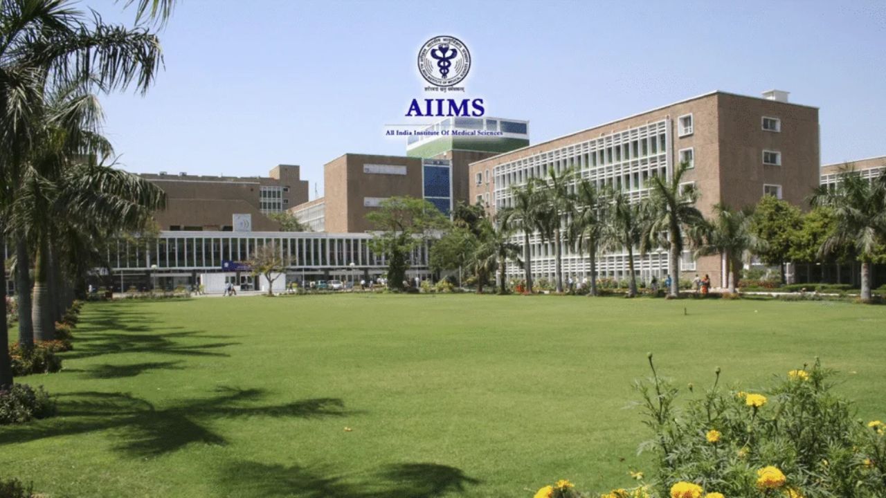 AIIMS Recruitment 2026: एम्समध्ये ‘या’ पदांसाठी बंपर भरती; १० वी ते पदवीधरांसाठी सरकारी नोकरीची सुवर्णसंधी!