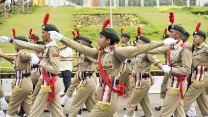 PM Internship Scheme: एनसीसी महाराष्ट्रचा ‘युनिफॉर्म ते प्रोफेशन’ उपक्रम काय आहे? कॅडेट्सना कॉर्पोरेट क्षेत्रात कशी मिळणार संधी?