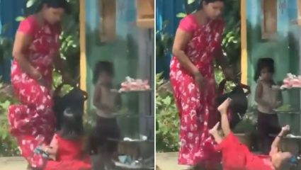 माणुसकीला काळिमा! अंगणवाडी सेविकेने अनाथ चिमुरडीला लाथ मारली अन् पायऱ्यांवरुन…; VIDEO पाहून रक्त उसळेल