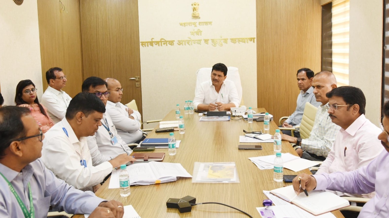 21 हजारांपेक्षा कमी पगार असलेल्या कर्मचाऱ्यांसाठी दिलासादायक निर्णय; राज्य कामगार विमा योजना लागू करण्याची तयारी