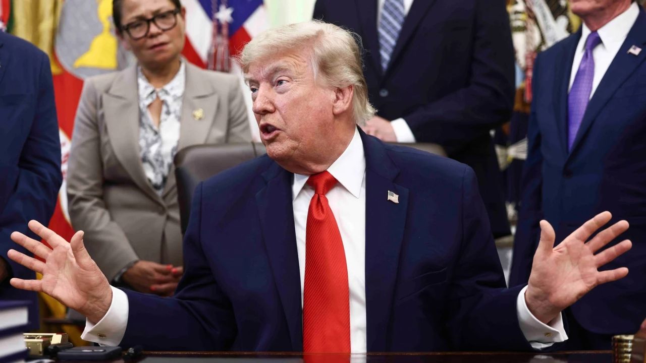 US Iran Peace Deal : ट्रम्प यांचा पुन्हा शांततेचा दावा; अमेरिका-इराण युद्ध थांबणार? होर्मुझबाबतही मोठे संकेत