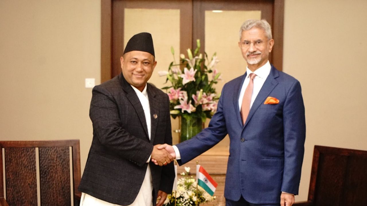 India Nepal Relations : नेपाळचे सूर बदलले! भारतासोबत सीमा वादावर चर्चेतून तोडगा काढण्यास तयार