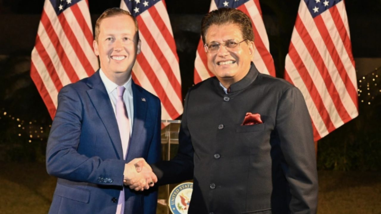 India-US Trade: डोनाल्ड ट्रम्प यांच्या ‘टॅरिफ’च्या चर्चेदरम्यान भारतासाठी मोठी लॉटरी; थेट अमेरिकेच्या राजदूतांनीच केली मोठी घोषणा