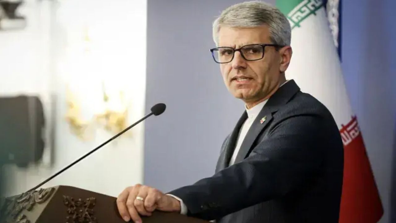 US Iran Talks : ट्रम्प यांचा दावा हवेत? अमेरिकेसोबतच्या दोहा चर्चेला इराणचा स्पष्ट नकार; युद्ध अटळ?