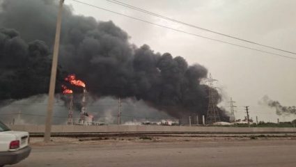 Mahshahr Attack : इस्रायली क्षेपणास्त्रांचा इराणच्या पेट्रोकेमिकल प्रकल्पावर हल्ला; नेतान्याहू यांनी बोलावली तातडीची बैठक