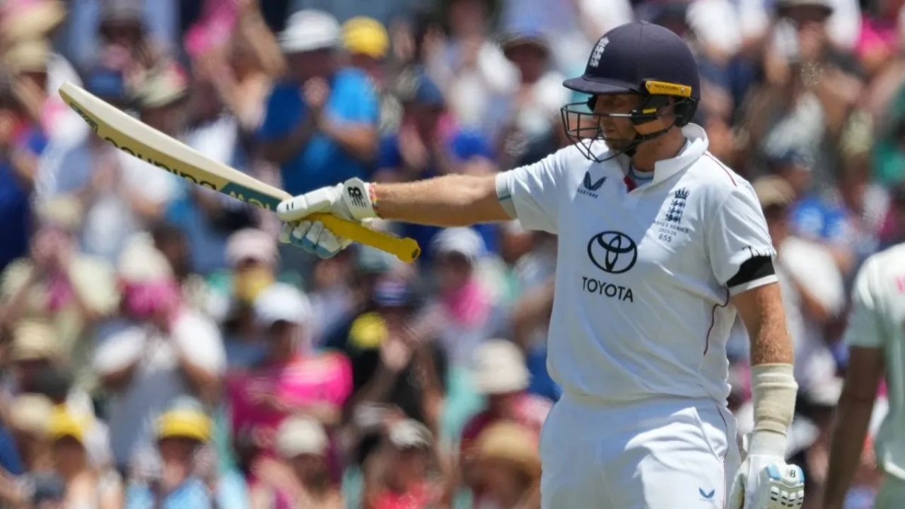 ENG vs NZ: इंग्लंडने रचला इतिहास! जो रूटने केले कसोटी क्रिकेटमधील ‘तिहेरी शतक’ पूर्ण, ठरला जगातील दुसरा खेळाडू