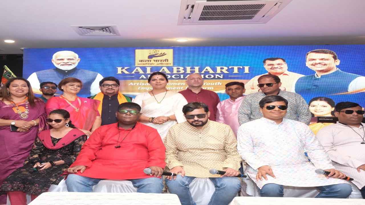 Kala Bharati Association : कला भारती असोसिएशनच्या सदस्यांचा भाजपमध्ये प्रवेश; महिला सशक्तिकरणावर भर