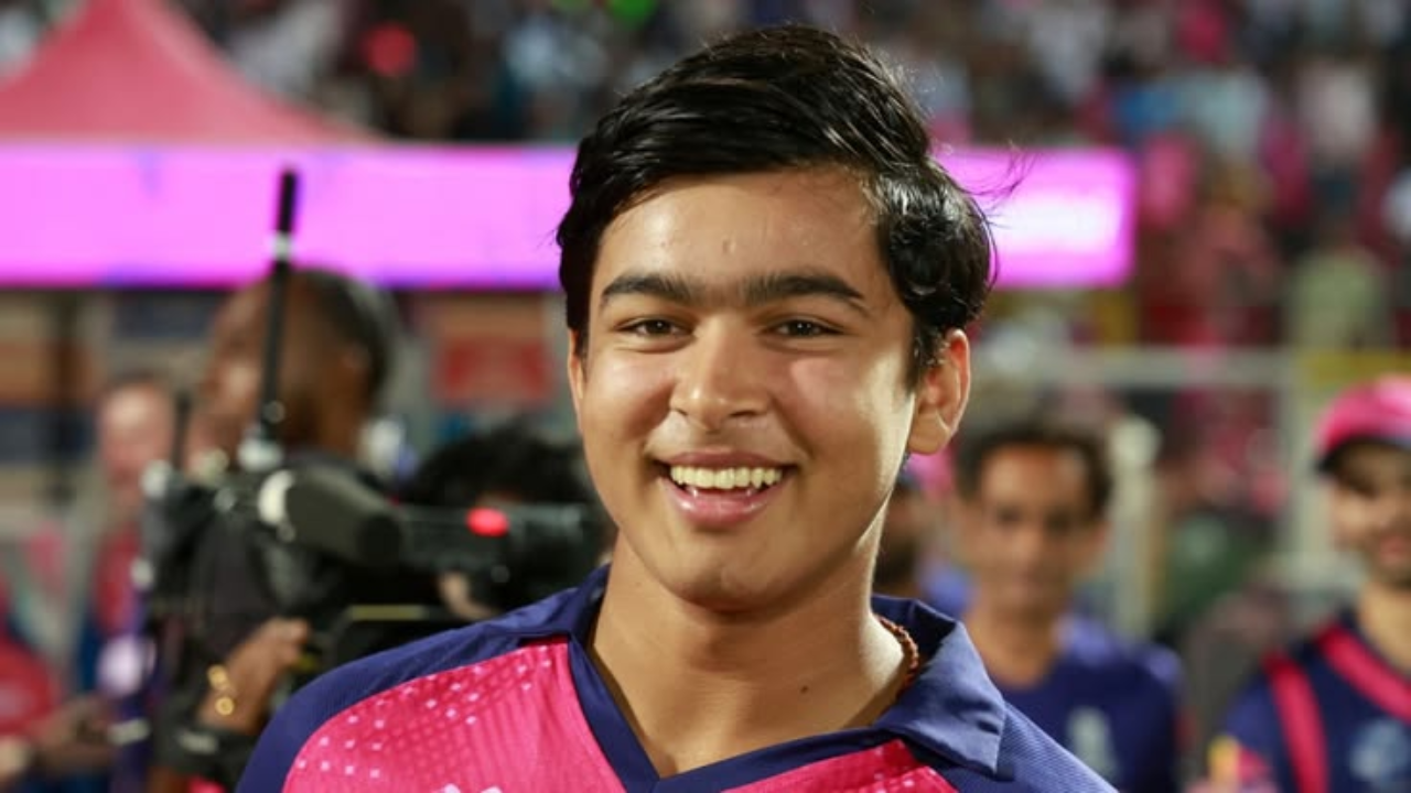 IPL मधून Vaibhav Suryavanshi ची छप्पफाड कमाई… मग अल्पवयीन मुलांच्या उत्पन्नावरही Tax वसुली करते का सरकार?