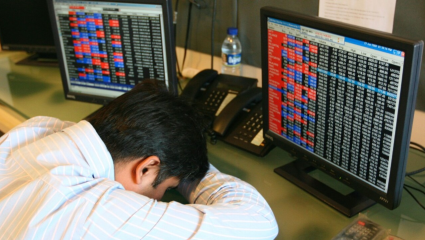 60000 कोटी स्वाहा… फक्त 5 दिवसांत कोटींचं नुकसान, ‘या’ कंपनीच्या गुंतवणूकदारांना तगडा झटका