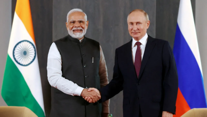 India-Russia Deal : भारताची रशियाला महाऑफर! रशियन जमिनीवरून करणार गेम चेंज?  नेमका काय प्लॅन?