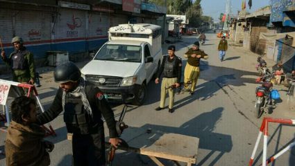 Bannu Blast : पाकिस्तानात एकापाठोपाठ एक भीषण बॉम्बस्फोट; बन्नूमध्ये दहशतवाद्यांनी वाहनांना बनवले लक्ष्य, 7 जणांचा मृत्यू