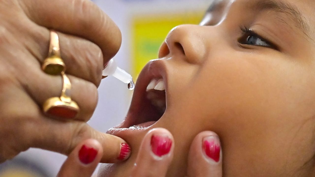 Pulse Polio Campaign: भारत १२ वर्षांपूर्वीच पोलिओमुक्त, तरीही दरवर्षी पल्स पोलिओ मोहीम का राबवली जाते? जाणून घ्या मुख्य कारण