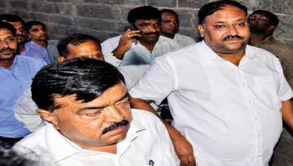 Maharashtra Politics: नाशिक निवडणुकीत तिरंगी ट्विस्ट! दराडे-गीते-हिरे आमनेसामने, बिनविरोधचा प्लॅन फेल