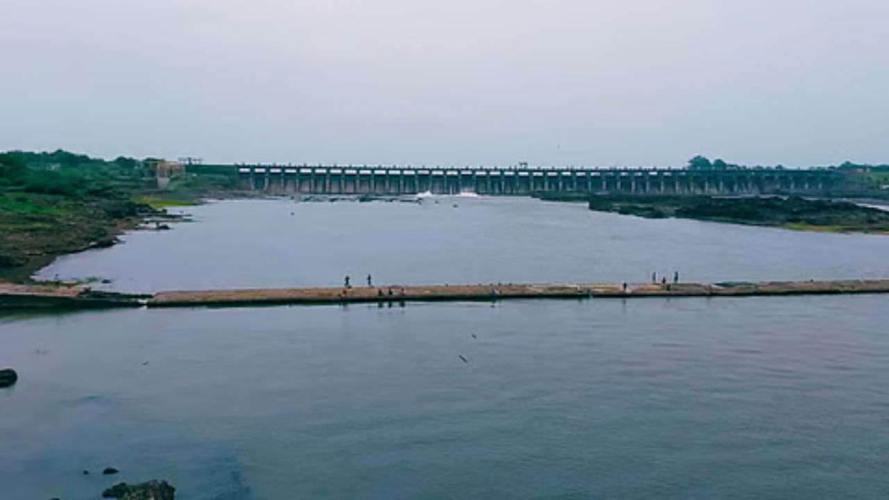 Water crisis red alert: धोक्याची घंटा!  २२ दिवसांत देशभरातील प्रमुख जलाशयांमधील पाणीसाठा १२ टक्क्यांनी घटला