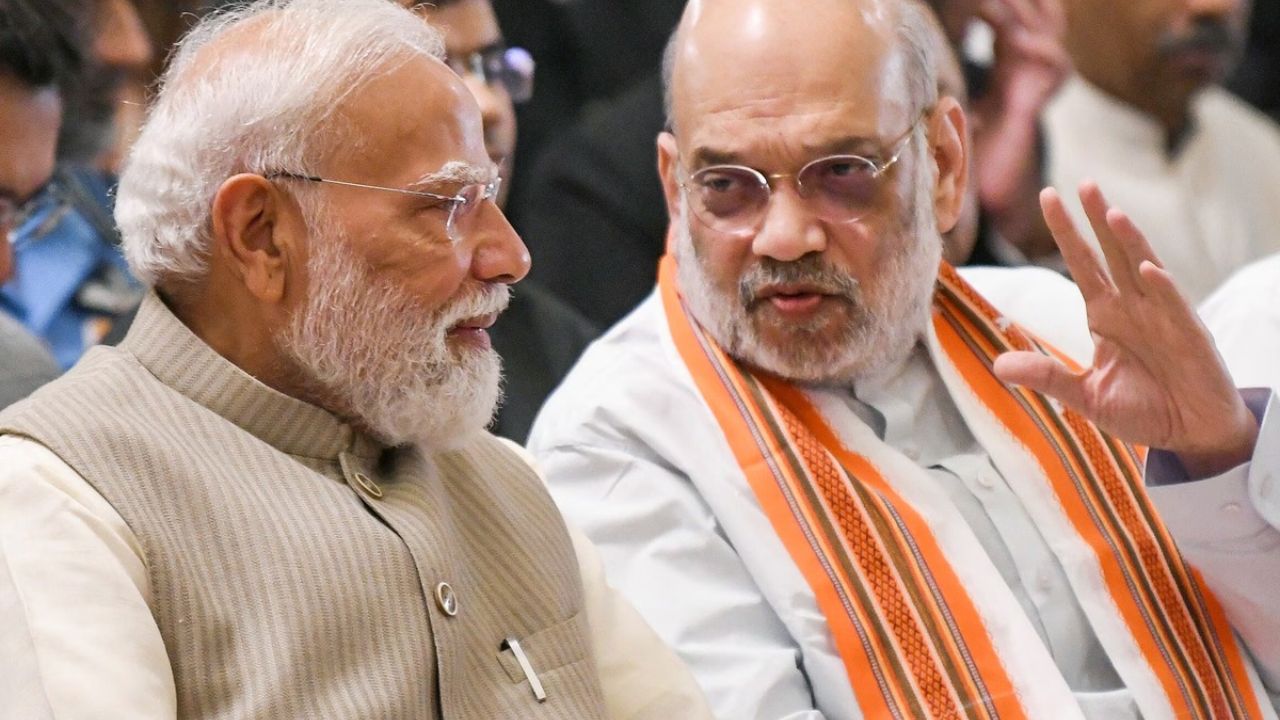Union Cabinet reshuffle: मोदी मंत्रिमंडळात मोठ्या फेरबदलांची शक्यता! १२ मंत्र्यांना डच्चू मिळण्याचा अंदाज