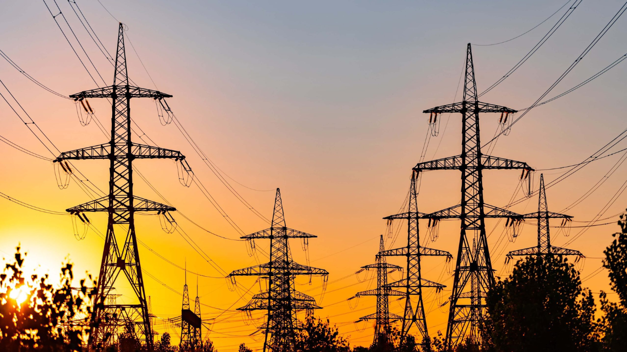 Power Cut In Summer: उन्हाळ्यात वीज का जातेय? घराघरांतील ‘हा’ निष्काळजीपणा वीज कंपन्यांची वाढवतोय डोकेदुखी