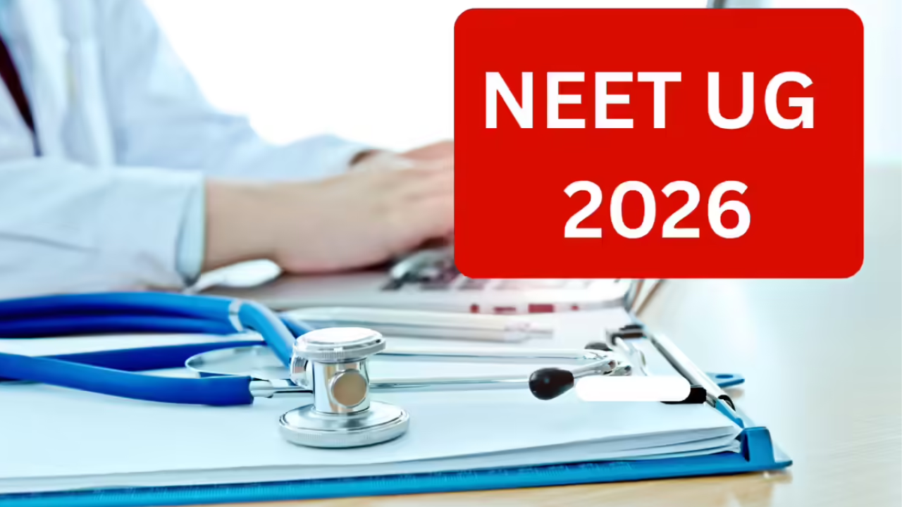 डाव्या हाताने लिहिणाऱ्या उमेदवारांसाठी महत्त्वाची बातमी! NTA ने NEET बुकलेट मध्ये केला ‘हा’ खास बदल