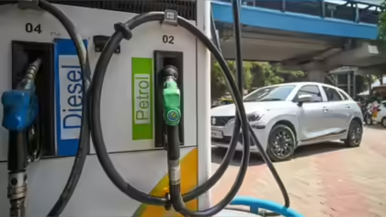 सर्वसामान्यांना लुटून कंपन्या काढताहेत तगडं मार्जिन? Petrol-Diesel च्या किमतींचा रिपोर्ट समोर; अहवालातून मोठा खुलासा