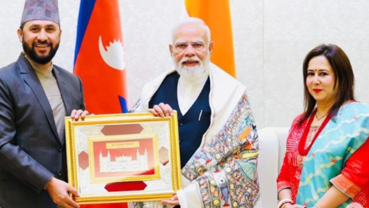 India-Nepal Relations: शेजारी प्रथम! नेपाळचे परराष्ट्र मंत्री शिशिर खनाल भारत दौऱ्यावर; ‘या’ मोठ्या करारांवर होणार शिक्कामोर्तब