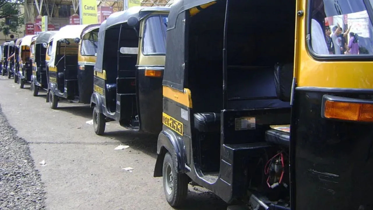 रिक्षाचालकांची मनमानी थांबणार! Pune RTO ची ‘इतक्या’ चालकांवर कारवाई; जादा भाडे आकारल्यास…