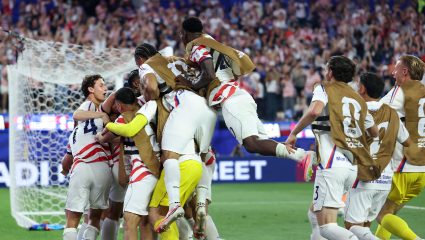 USA चा PARAGUAY वर ४-१ ने दणदणीत विजय; Fifa World Cup 2026 मध्ये बालोगुनचा धमाका