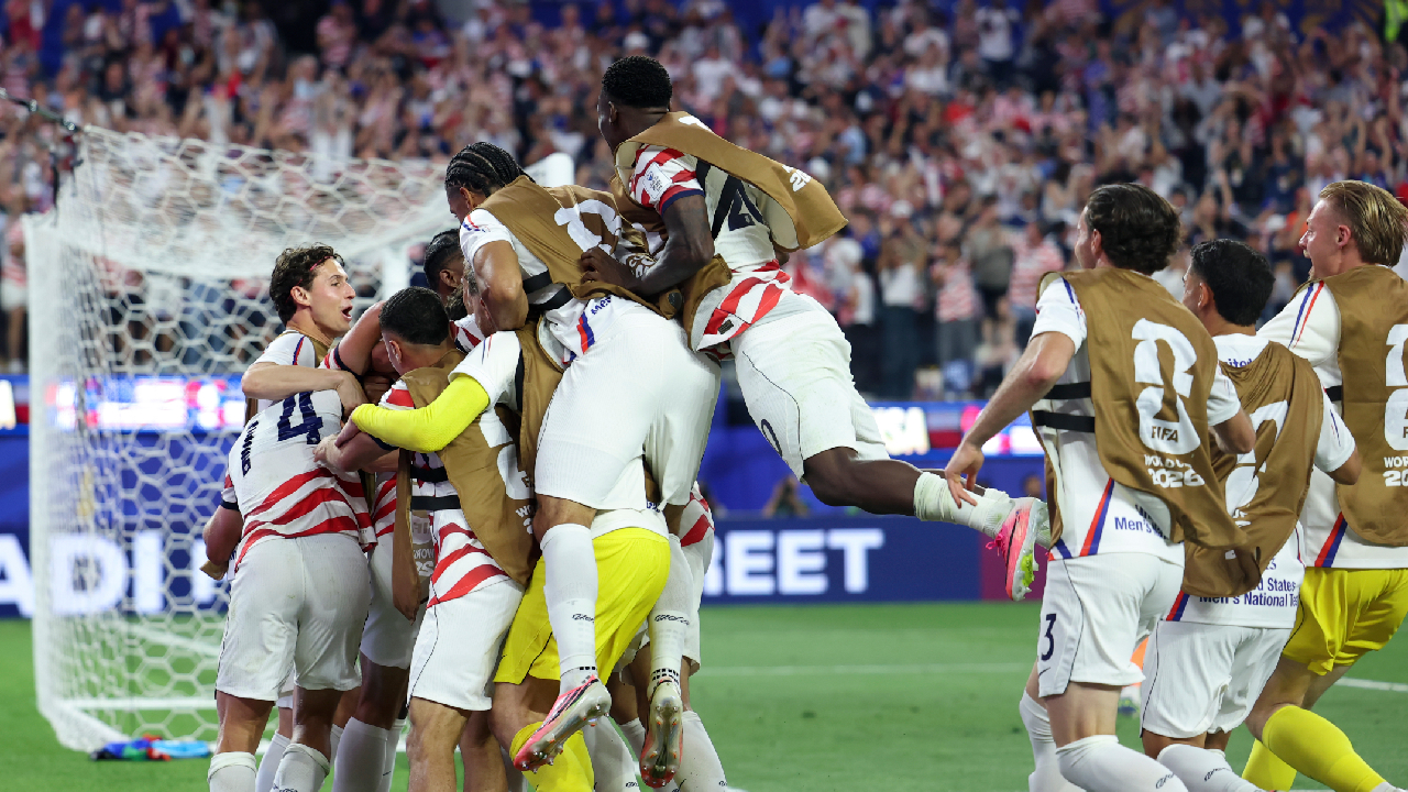 USA चा PARAGUAY वर ४-१ ने दणदणीत विजय; Fifa World Cup 2026 मध्ये बालोगुनचा धमाका