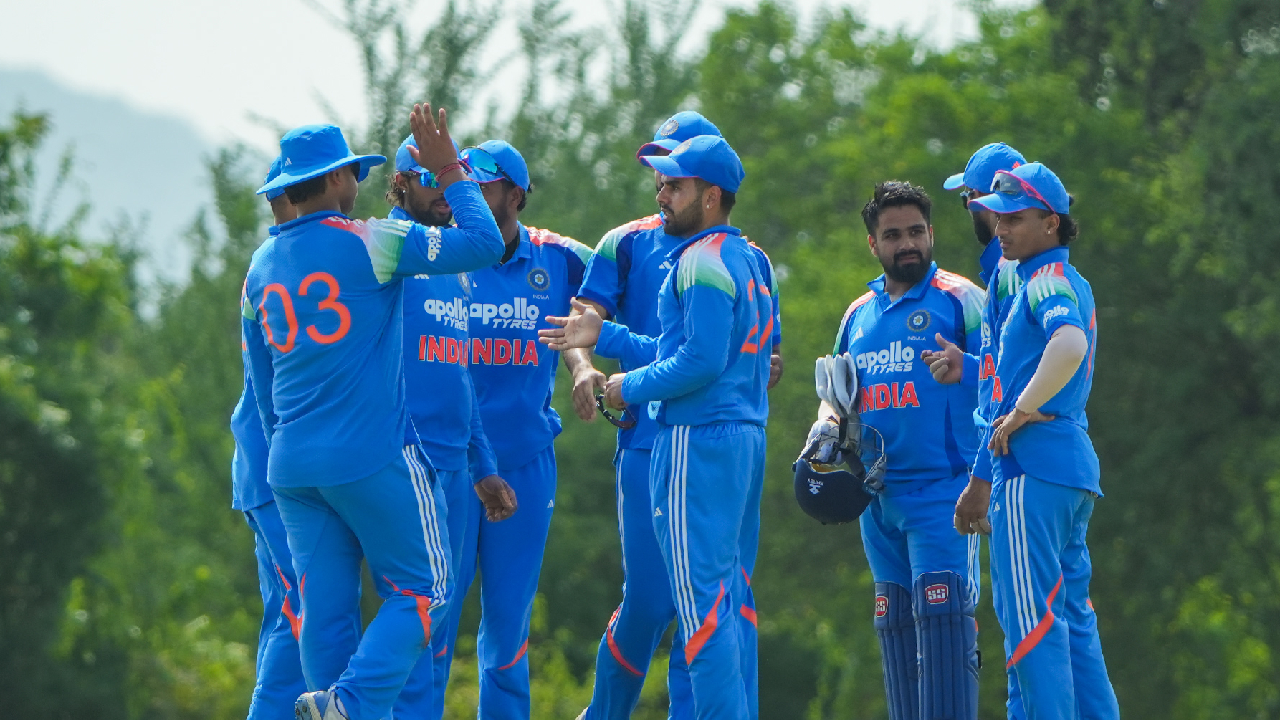 IND A Vs SL A Live: विजयाच्या उंबरठ्यावरून मॅच निसटली! सुपर ओव्हरमध्ये श्रीलंकेविरुद्ध भारत पराभूत