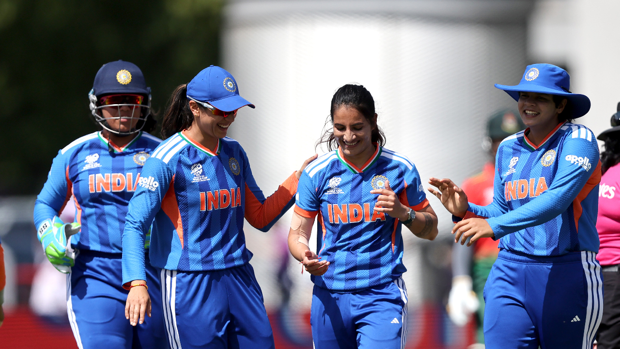 IND W Vs BAN Live: राधा यादव अन् रेणुकाने बांग्लादेशला लोळवले; भारताला विजयासाठी 137 रन्सची गरज